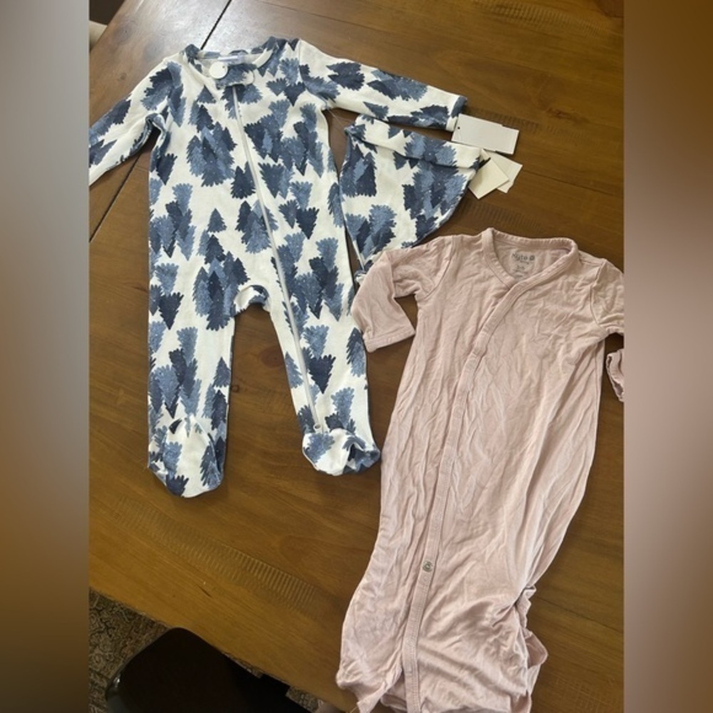 NWT Nordstrom brand Blue and White Onesies and Kyte BABY Soft Pink Baby Pajamas